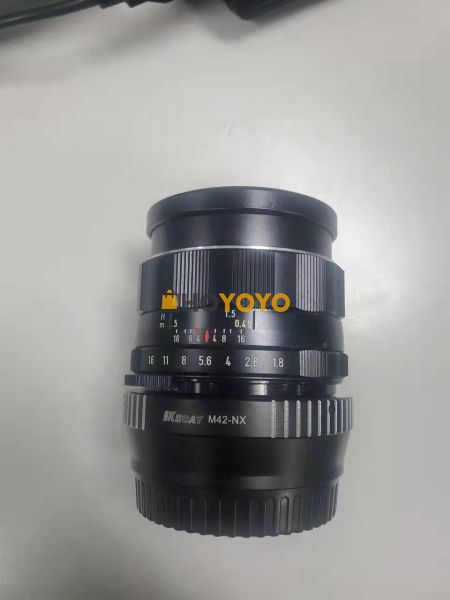 上世纪70年代的老镜头，50年的岁月，成色很新，使用很好。