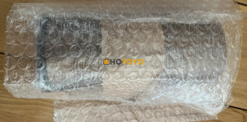 使用大包装箱使得空间足够大，更好的保护了货物的安全 