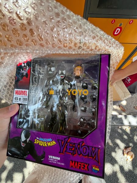 mafex 088 venom 