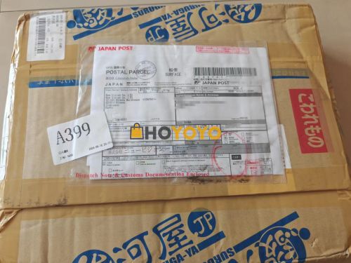 又大又厚重的一本摄影画册，安全到货，hoyoyo值得信赖