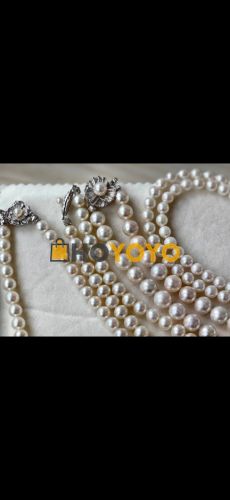 so beautiful pearl necklace