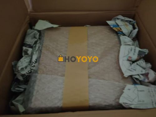 包装得很稳妥，一大堆日本报纸