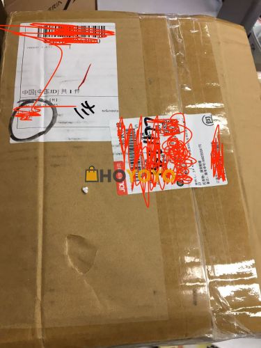 代购速度很快，到手很满意，是我喜欢的衣服，包装很严实