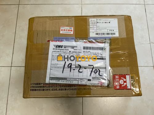 包装非常好，四角尖尖，内部做了减震处理 